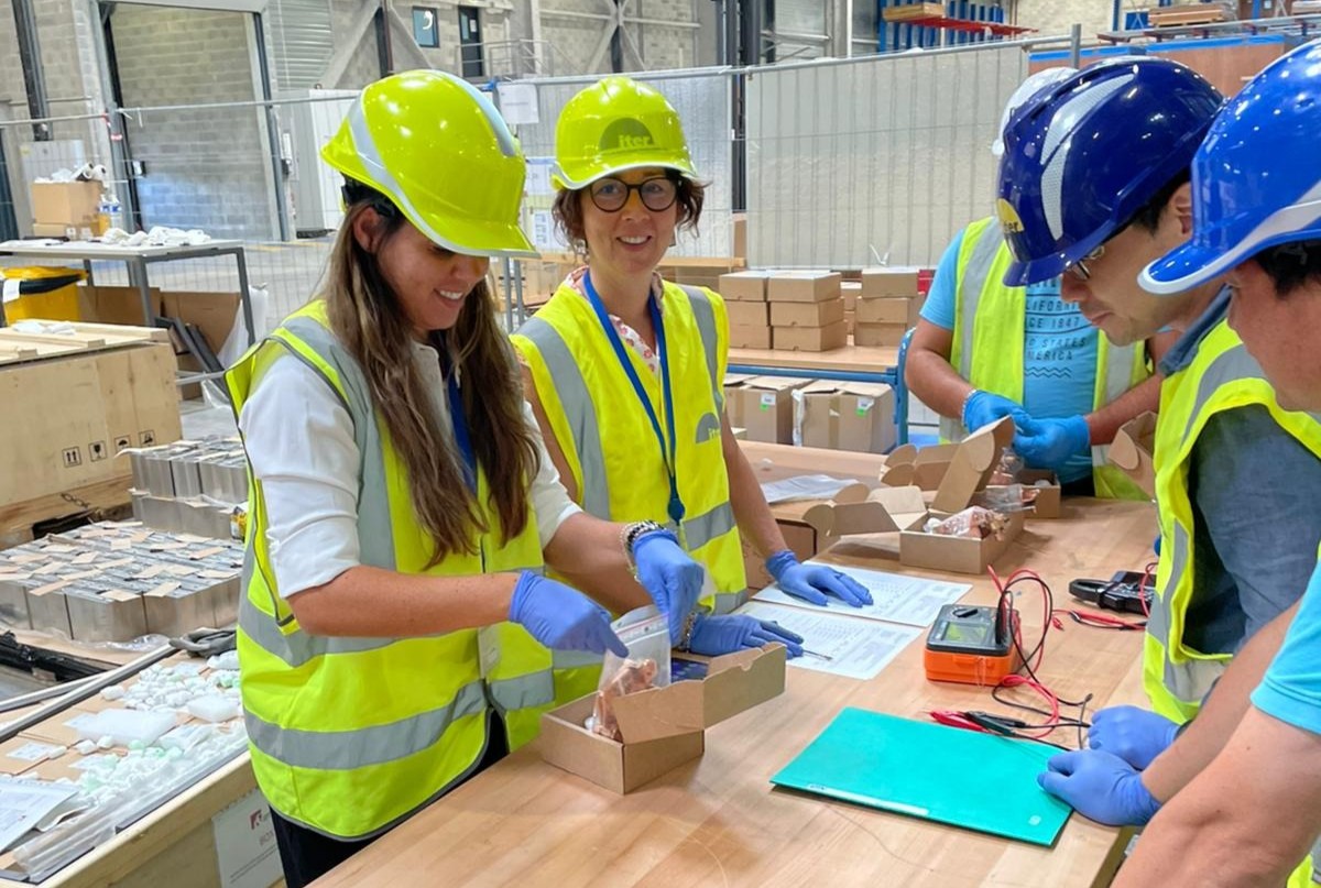 F4E and ITER Organization colleagues during the site acceptance tests of one of the batches of sensors. ©F4E