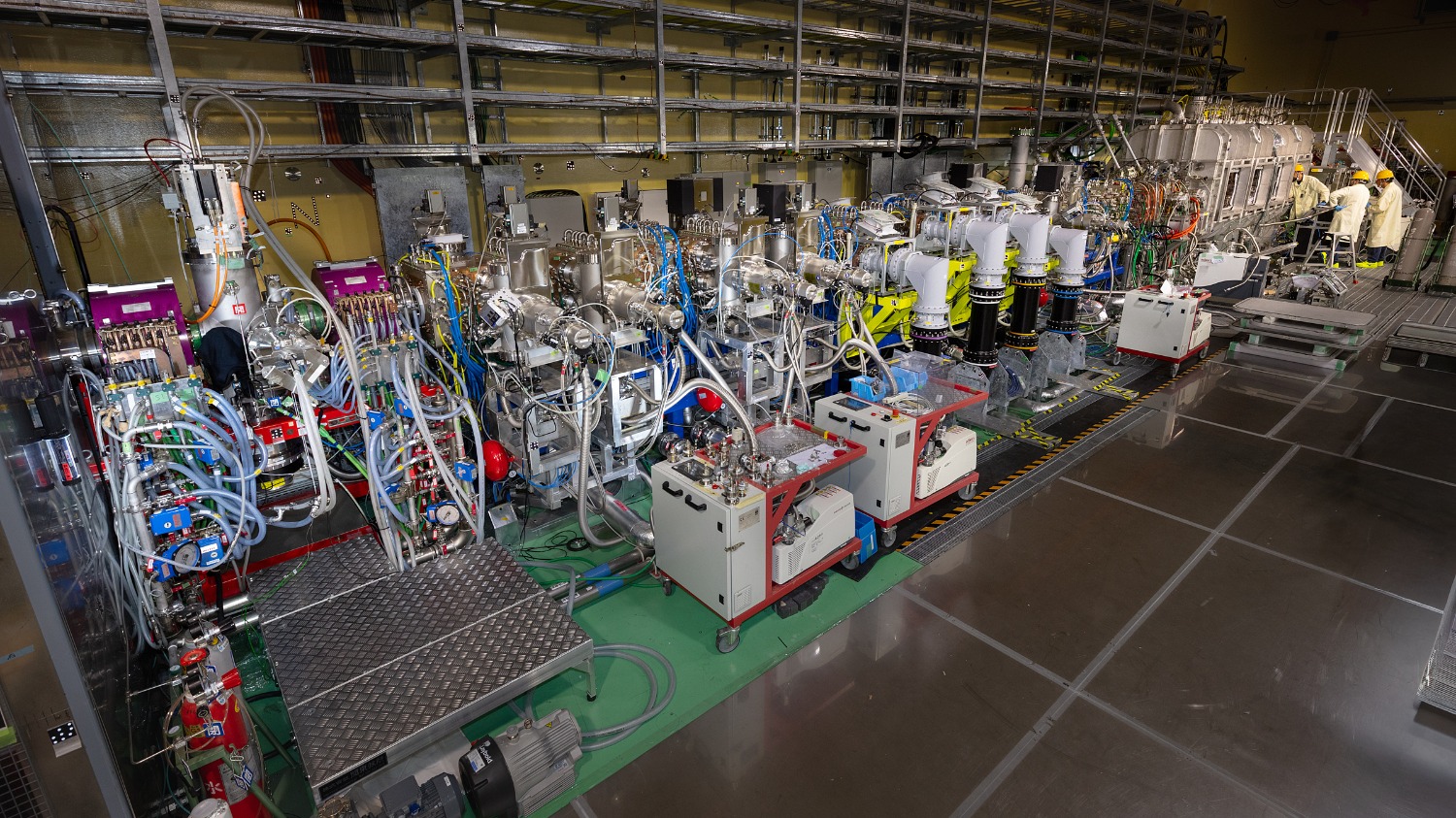 Complete LIPAC accelerator beam line